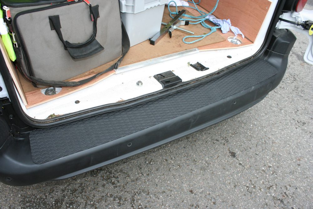 Citroen Berlingo '17 + Rear Bumper Protector - Image 2